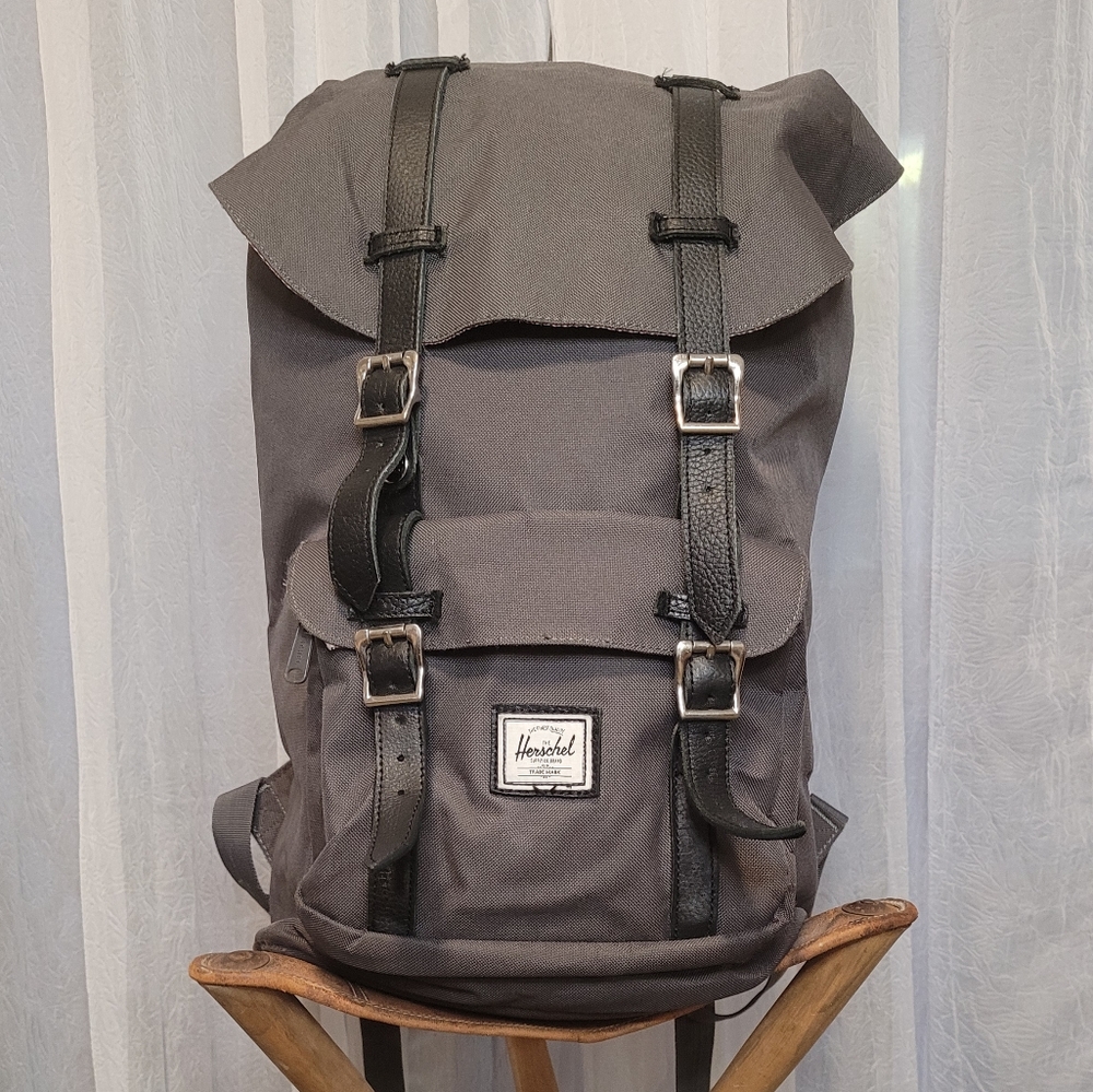 Grey Herschel Little America Standard Backpack